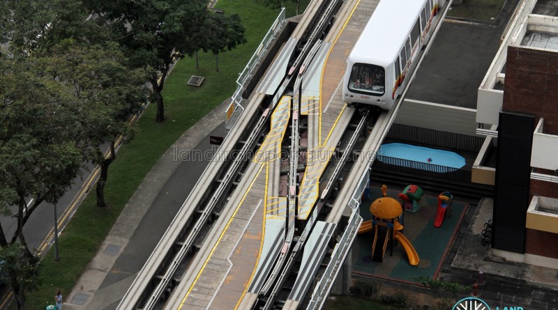 Bukit Panjang LRT: Crossover section