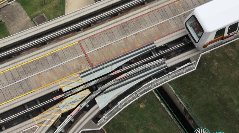 Ten Mile Junction Depot: Choa Chu Kang bound reception track