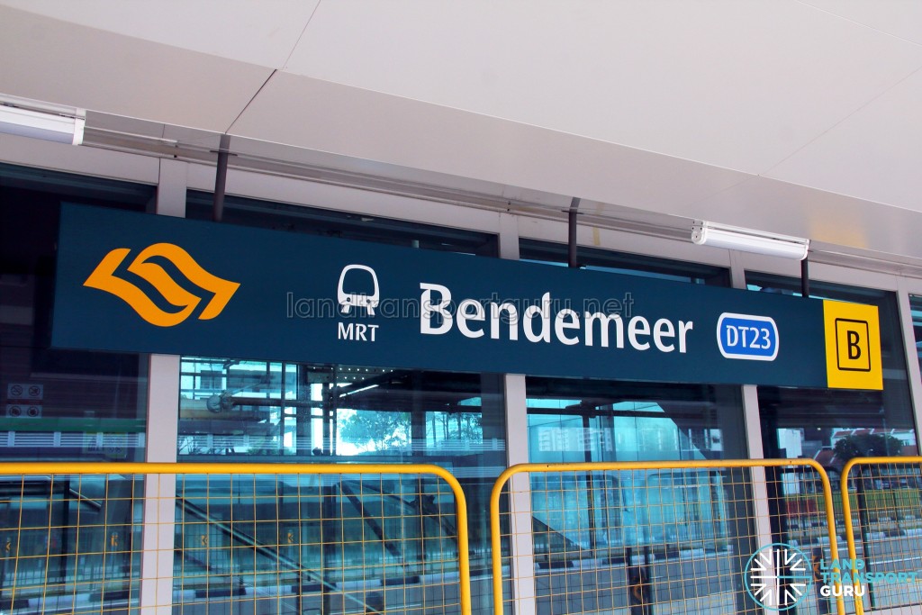 Bendemeer Station Signage