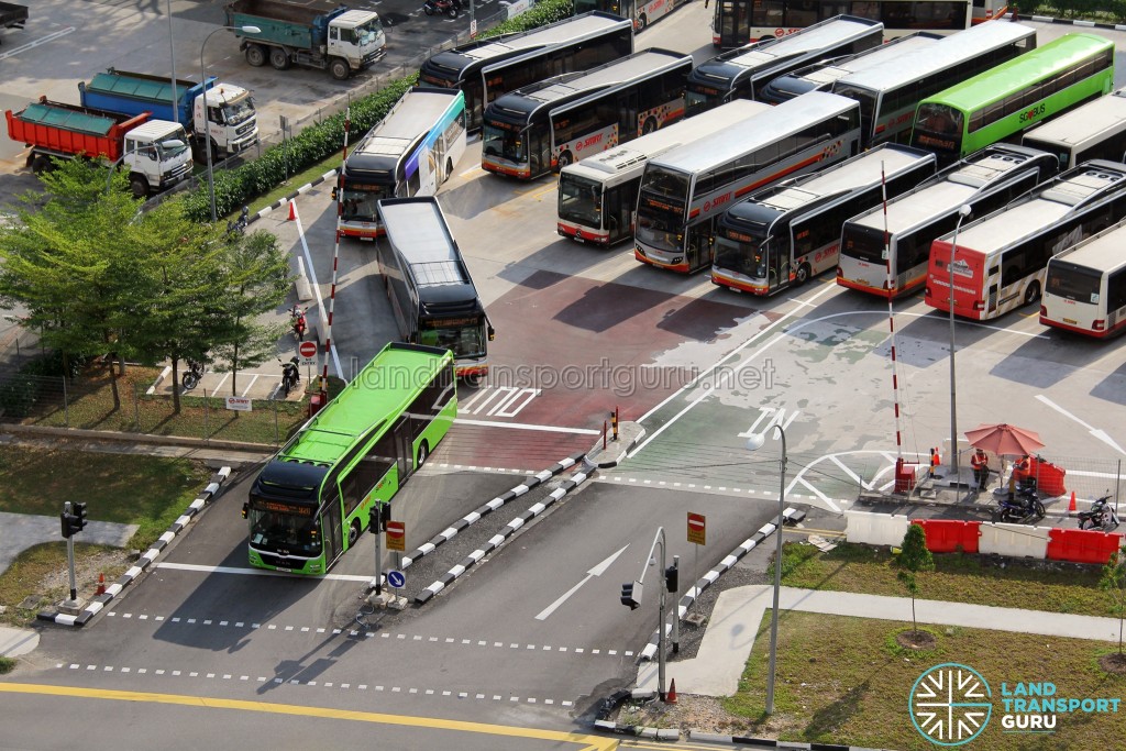 Bukit Panjang Temporary Bus Park - Ingress and egress running counter to normal traffic flow