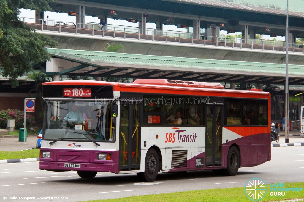 SBS Transit Volvo B10M Mark IV DM3500 (SBS2748P) - Service 160