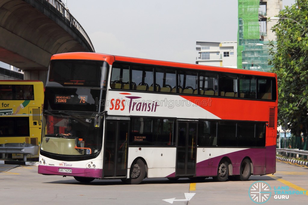 SBS Transit Volvo B9TL CDGE (SBS7425M) - Service 76