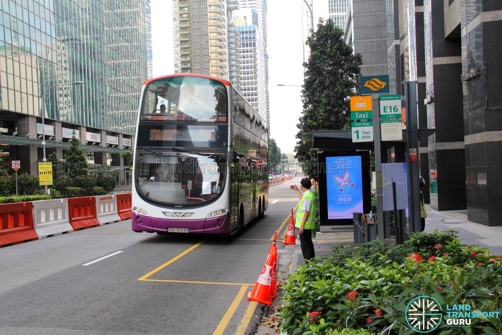 Bus Service 196 calling at the Temporary Bus Stop along Raffles Quay during Car-Free Sunday SG