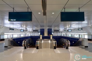 Gul Circle MRT Station - Lower Platform Level