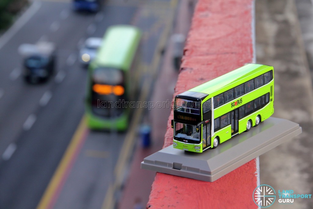 Knackstop MAN A95 bus model - Alongside a Lush Green Volvo B9TL