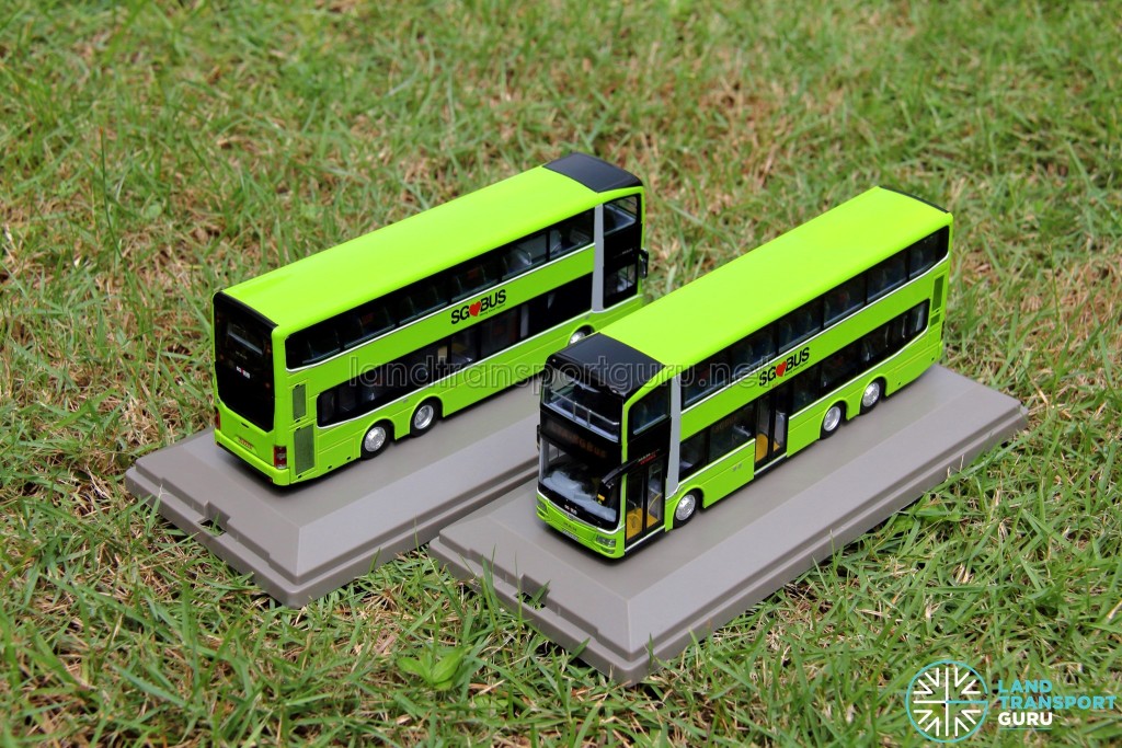 Knackstop MAN A95 bus model - Side by side