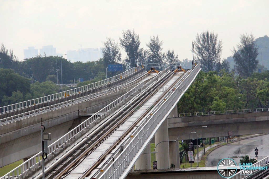Tuas Link MRT Station - Overrun tracks