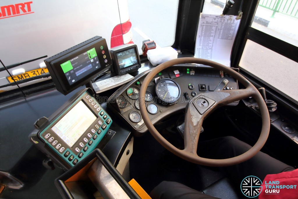 Mercedes-Benz O405G (Volgren) - Driver's Compartment and Equipment