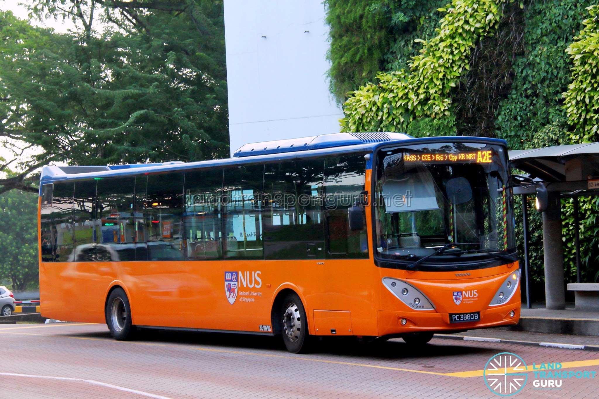 ComfortDelgro Bus Volvo B9L (PC3880B) - NUS ISB Route A2E
