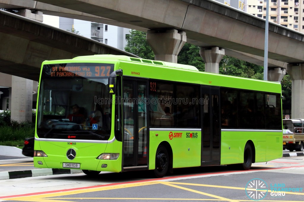 SMRT Mercedes-Benz OC500LE (SMB110B) - Service 922, in Lush Green livery