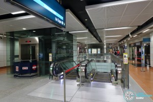 MacPherson MRT Station - Paid Link to Downtown Line Platform D