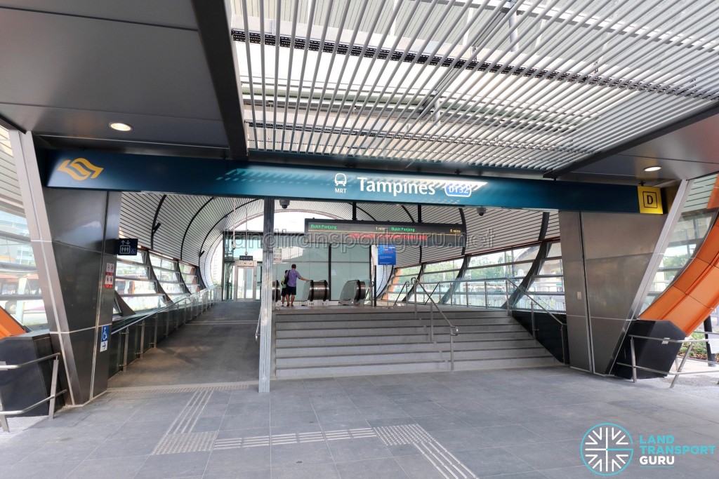 Tampines MRT Station - Exit D connecting to EWL unpaid linkway
