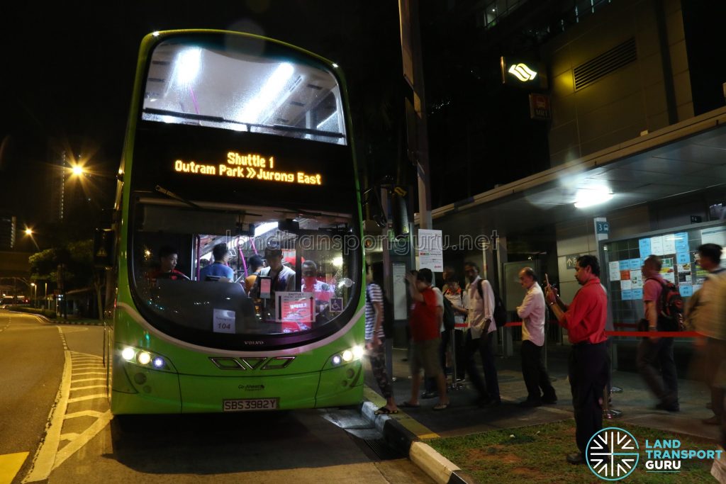 Go Ahead Volvo B9TL (SBS3982Y) - Shuttle 1