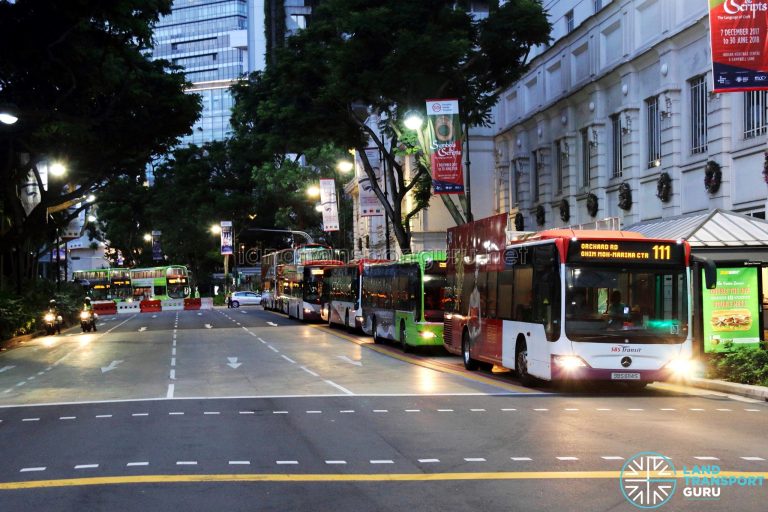 SCSM 2017 Buses stuck along Bras Basah Road (near Bencoolen Street