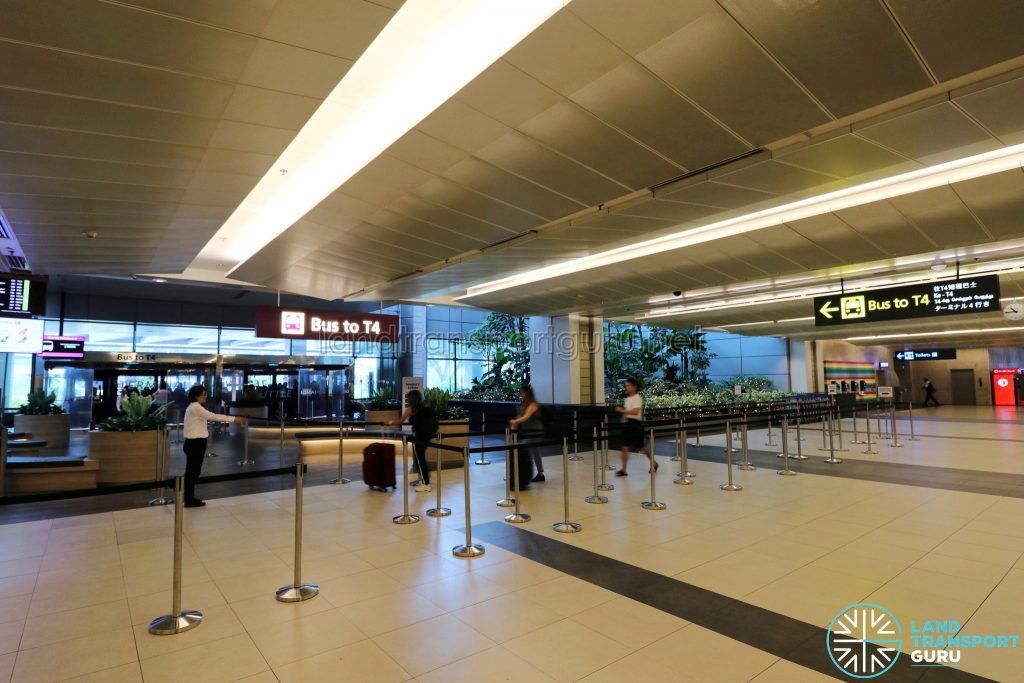 Changi Airport T4 Shuttle - T2 Boarding Point