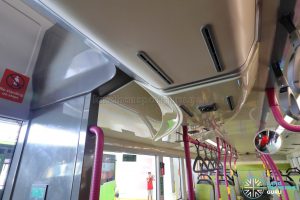 Volvo B8L (SG4003D) - Curved air-conditioning duct
