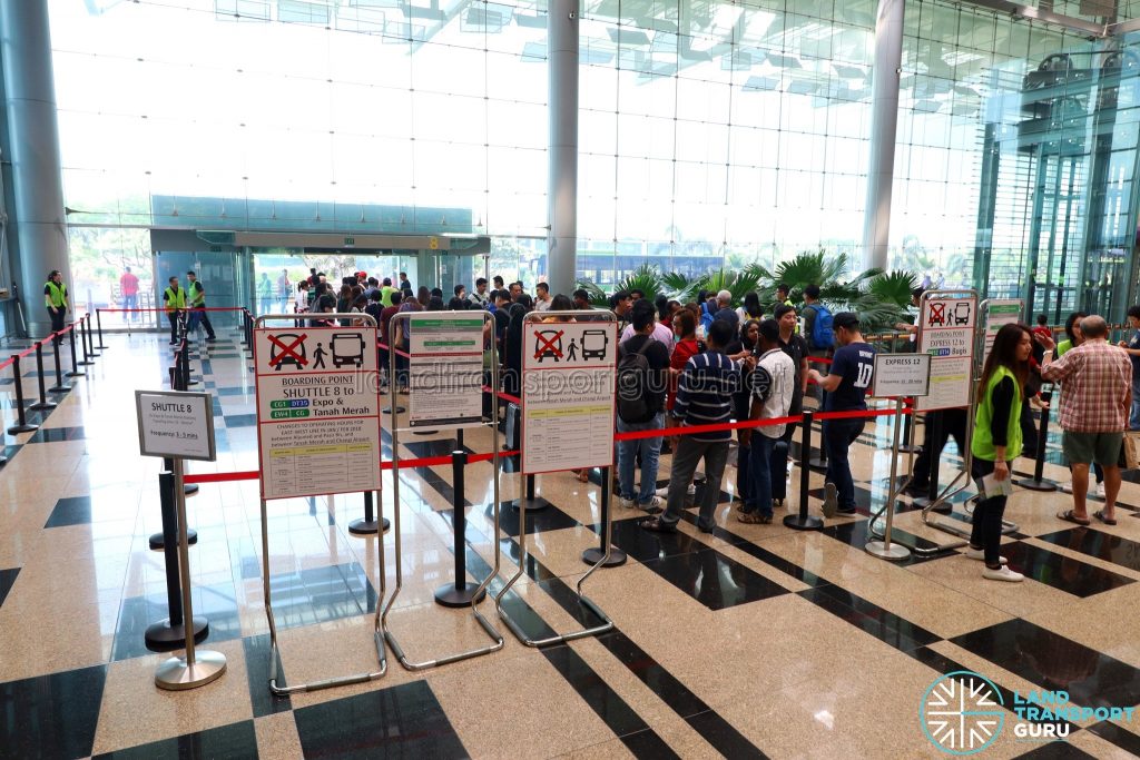 Queues for Shuttle 8 and Express 12 at Changi Airport T3