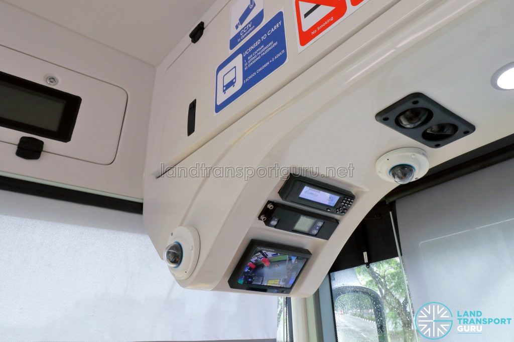 MAN A22 (Euro 6) - Driver's cab overhead controls