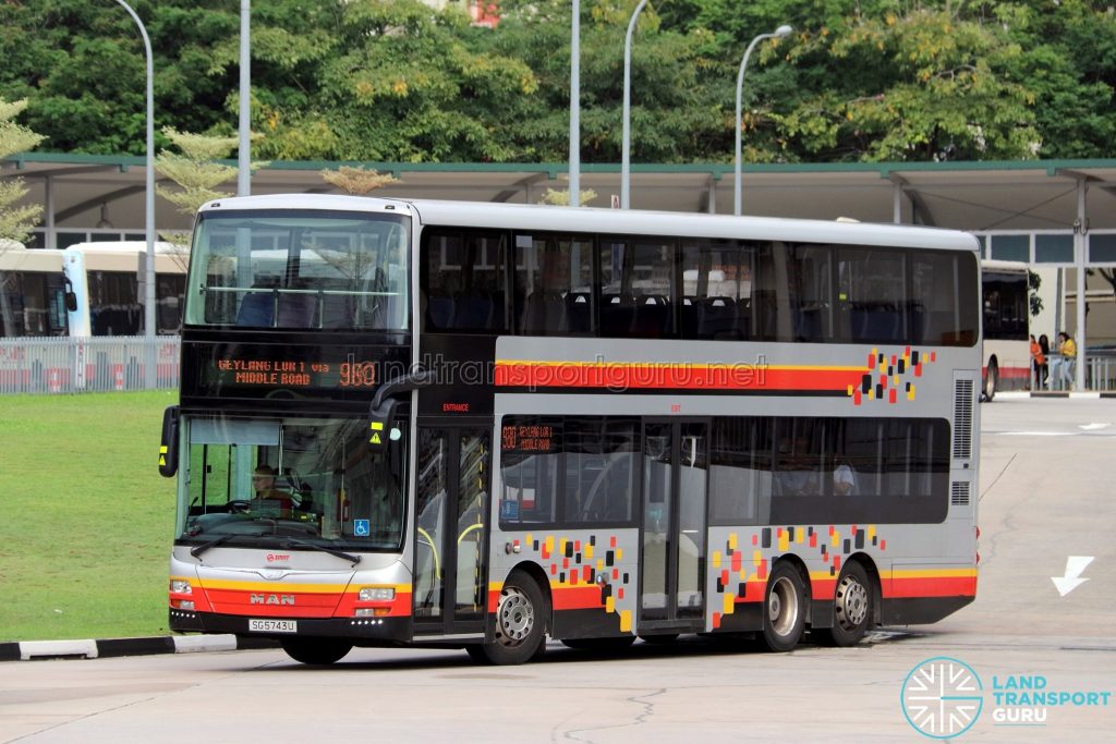 Service 980 - SMRT Buses MAN A95 (SG5743U)
