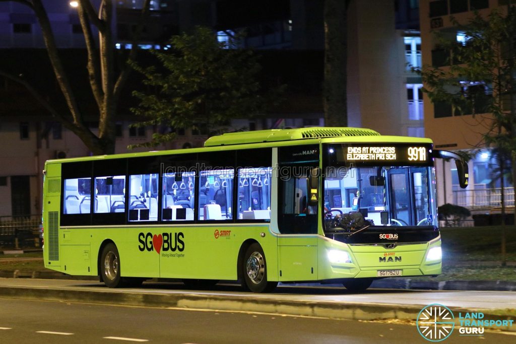 Service 991A - SMRT Buses MAN A22 (SG1752U)