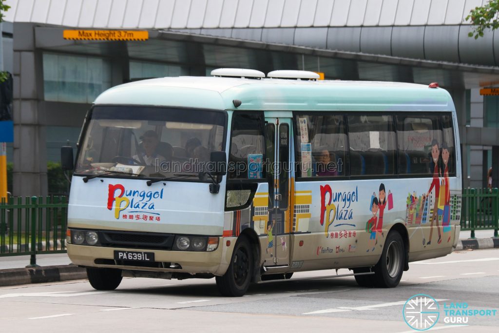 Punggol Plaza Shuttle Bus - Mitsubishi Rosa (PA6391L)