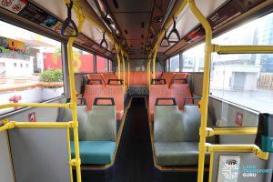 Volvo B10TL - Lower deck seating area