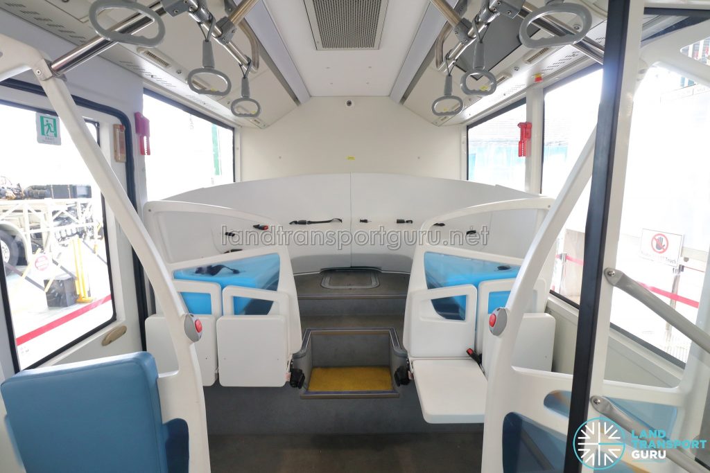 ST Autobus - Interior seating