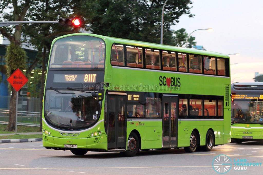 Bus 811T - SBS Transit Volvo B9TL Wright (SG5044D)