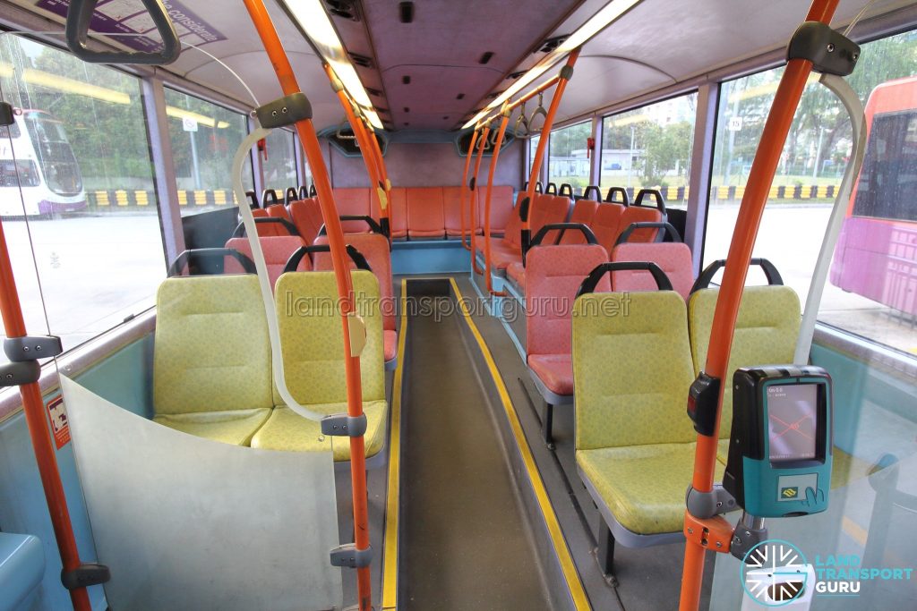 Volvo B10TL (CDGE) (SBS9889U) - Lower deck rear seating