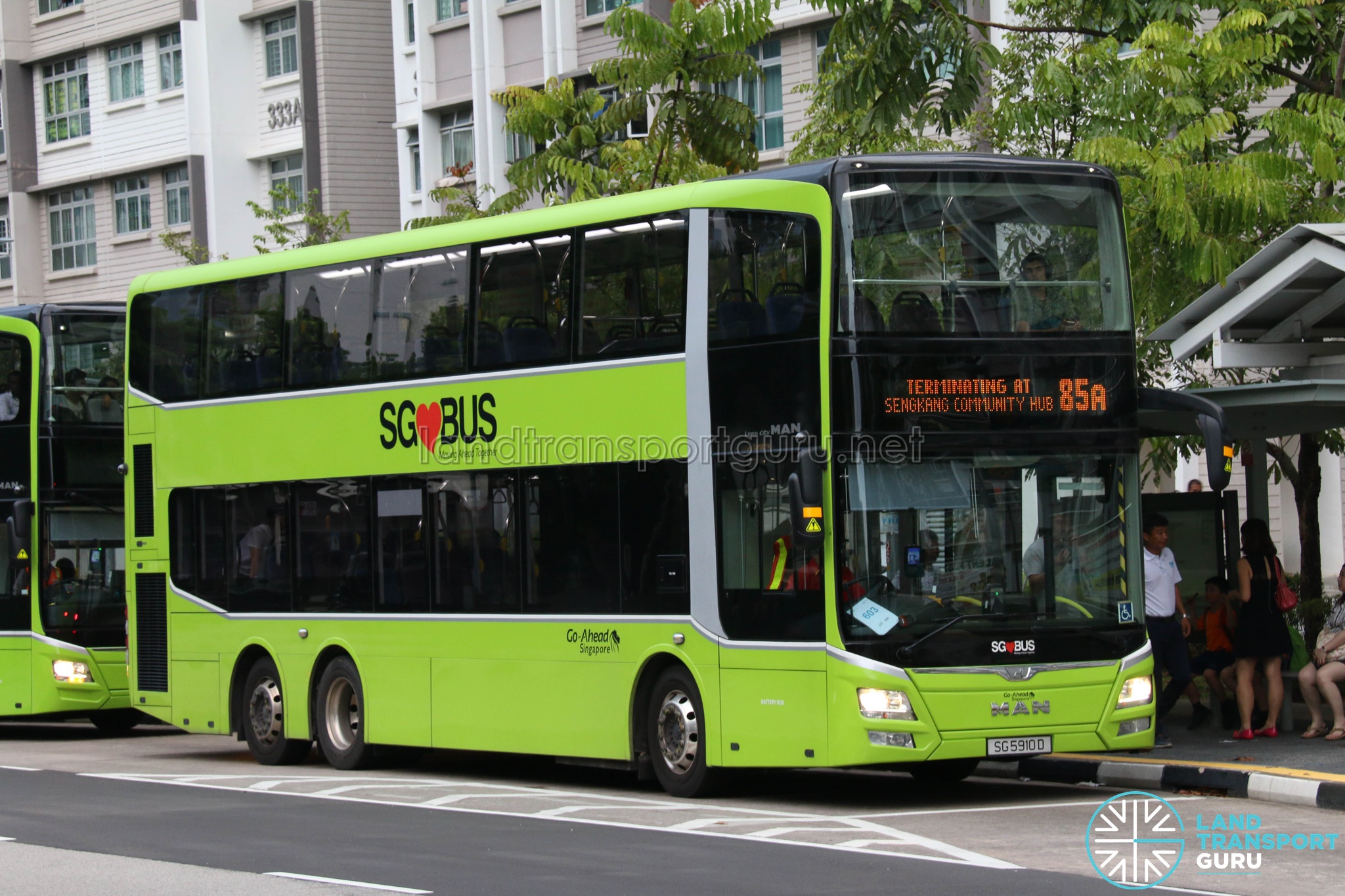 Bus Service 85A - Go-Ahead MAN Lion's City DD (SG5910D)