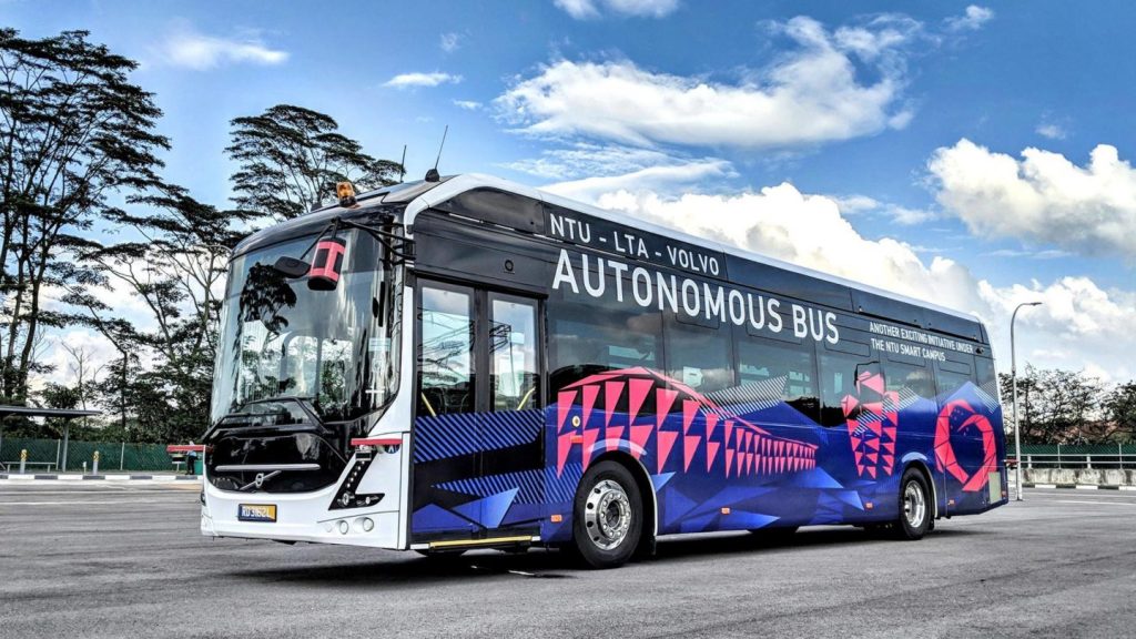 NTU-LTA-Volvo Autonomous Bus - Nearside (Photo: NTU)