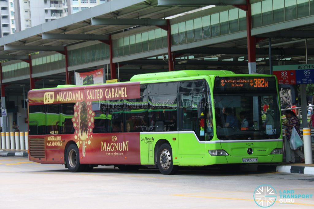 Kindness Day SG - Bus 382W Go-Ahead Mercedes-Benz Citaro (SBS6539A)