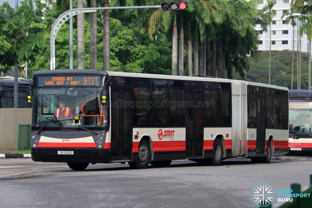 Bus 913T - SMRT Buses Mercedes-Benz O405G (TIB1226S)