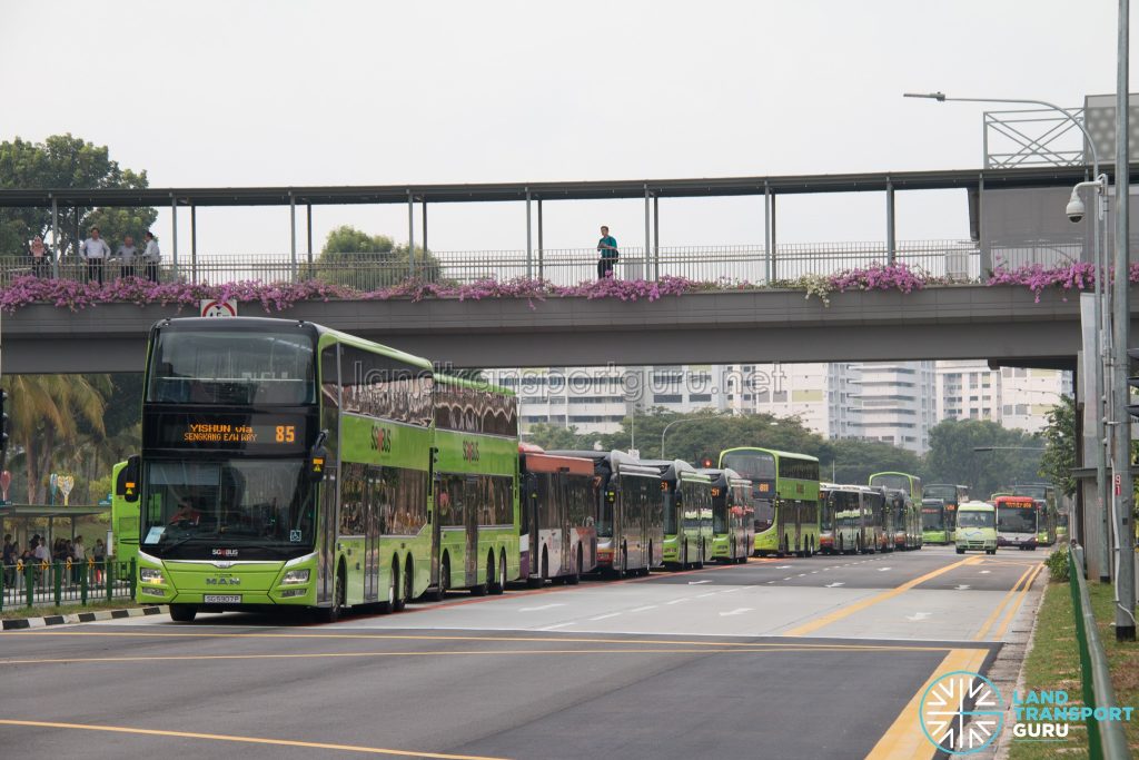 Congestion outside Yishun Integrated Transport Hub (3)