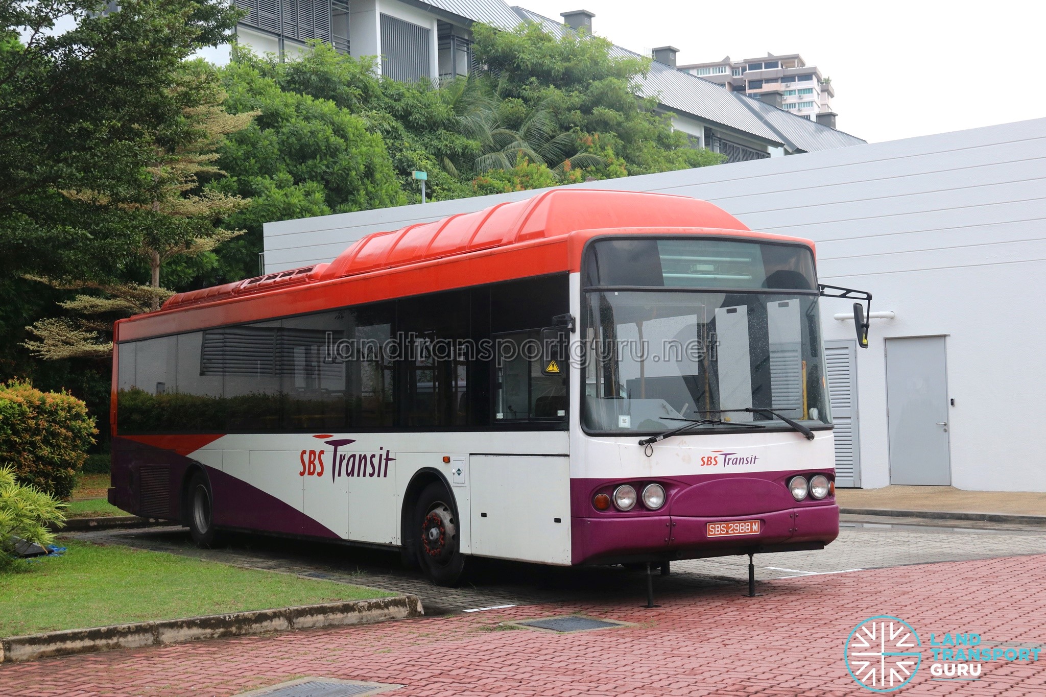 SBS2988M – Volvo B10BLE preserved at St. Andrew’s Autism Centre