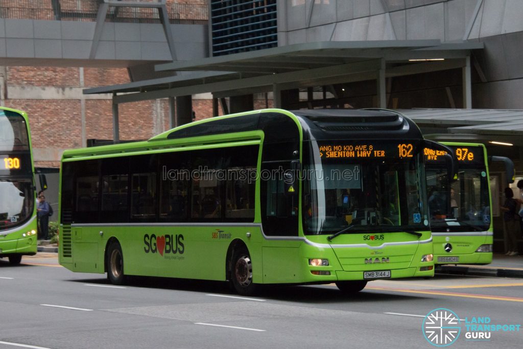Bus 162: SBS Transit MAN A22 (SMB3144J)