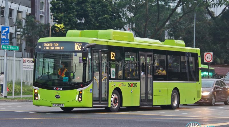 Bus 162: SBS Transit BYD K9 (SG3062P)