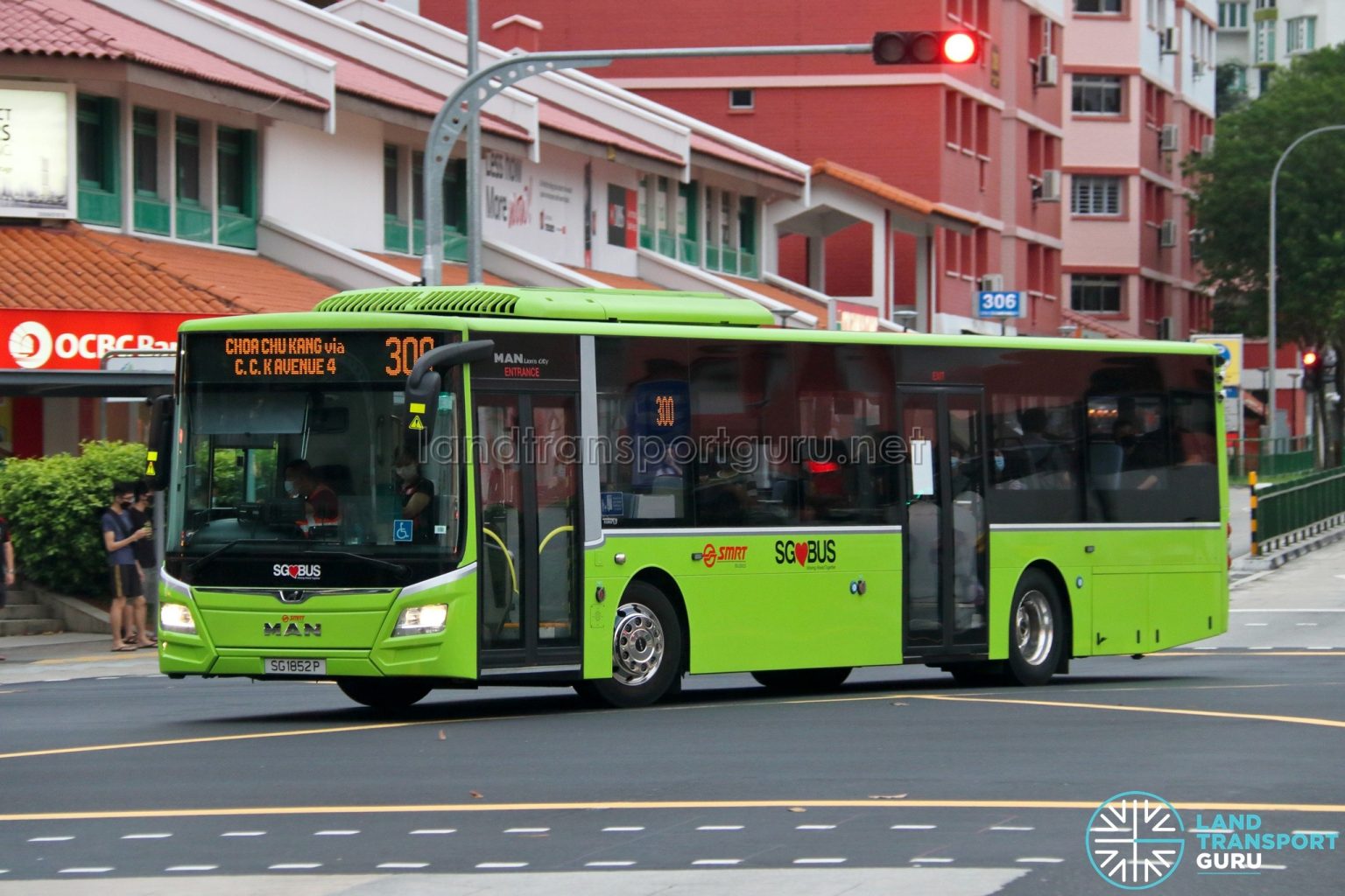 Bus 300 – SMRT Buses MAN A22 Euro 6 (SG1852P) | Land Transport Guru