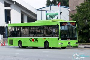 Bus 700A: SMRT Mercedes-Benz OC500LE (SMB99B)