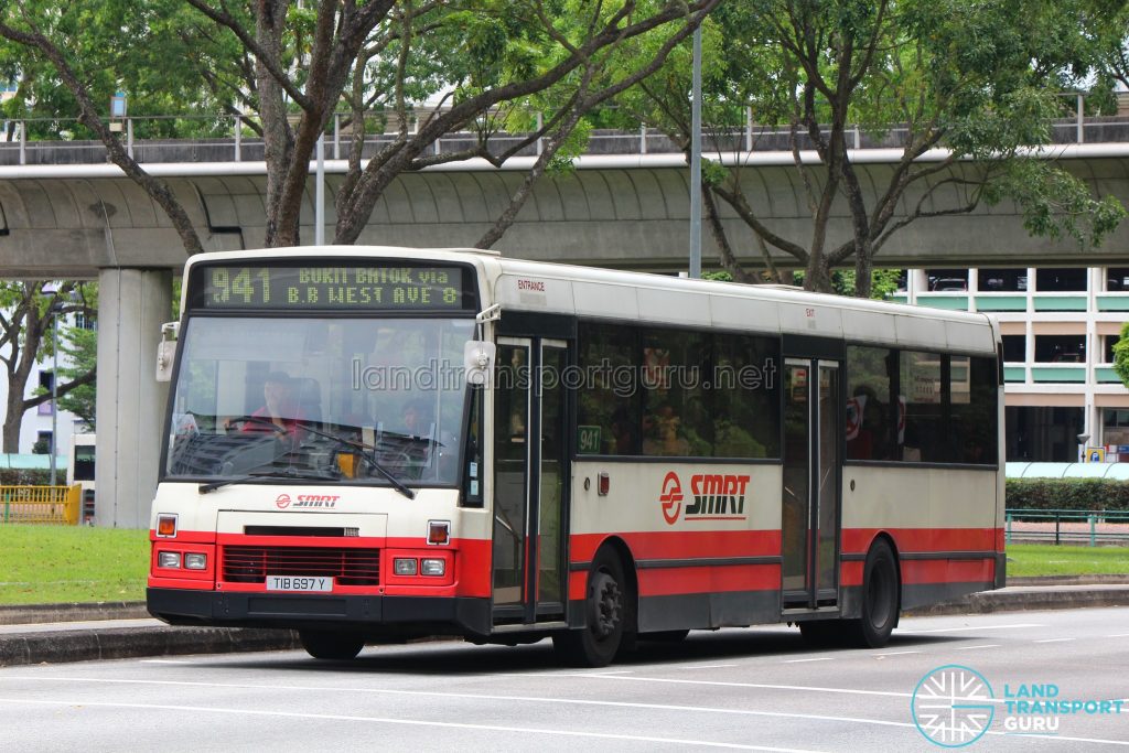 Bus 941: SMRT DAF SB220 (TIB697Y)