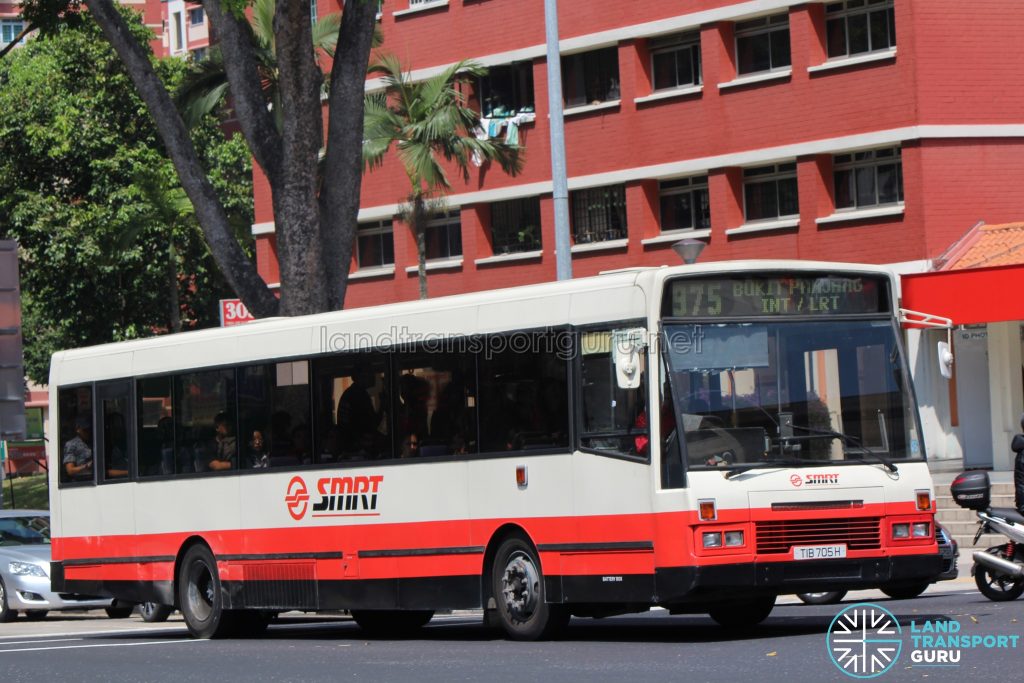 Bus 975: SMRT DAF SB220 (TIB705H)