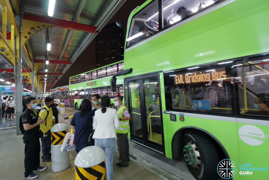 Tower Transit EWL Bridging Bus at Jurong East Temp Int during MRT Disruption on 14 Oct 2020