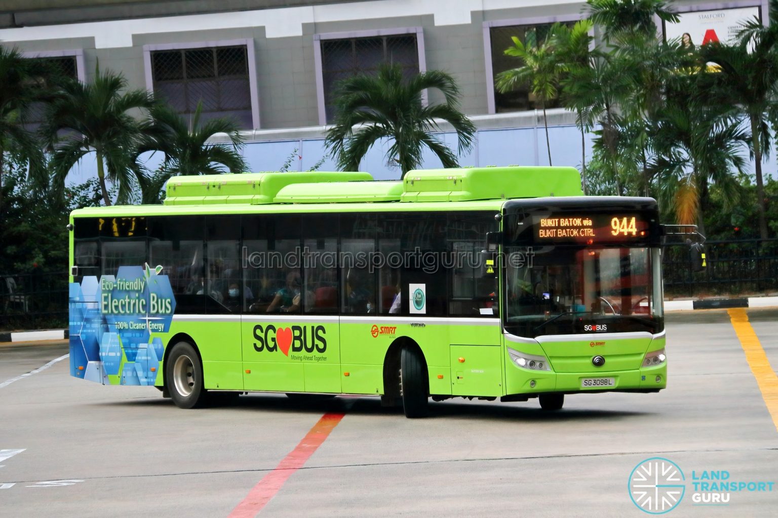 Bus 944: SMRT Buses Yutong E12 (SG3098L) | Land Transport Guru