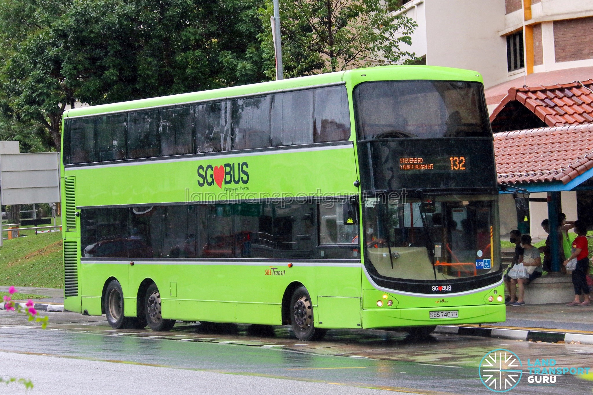 Bus 132 - SBS Transit Volvo B9TL CDGE (SBS7407R)