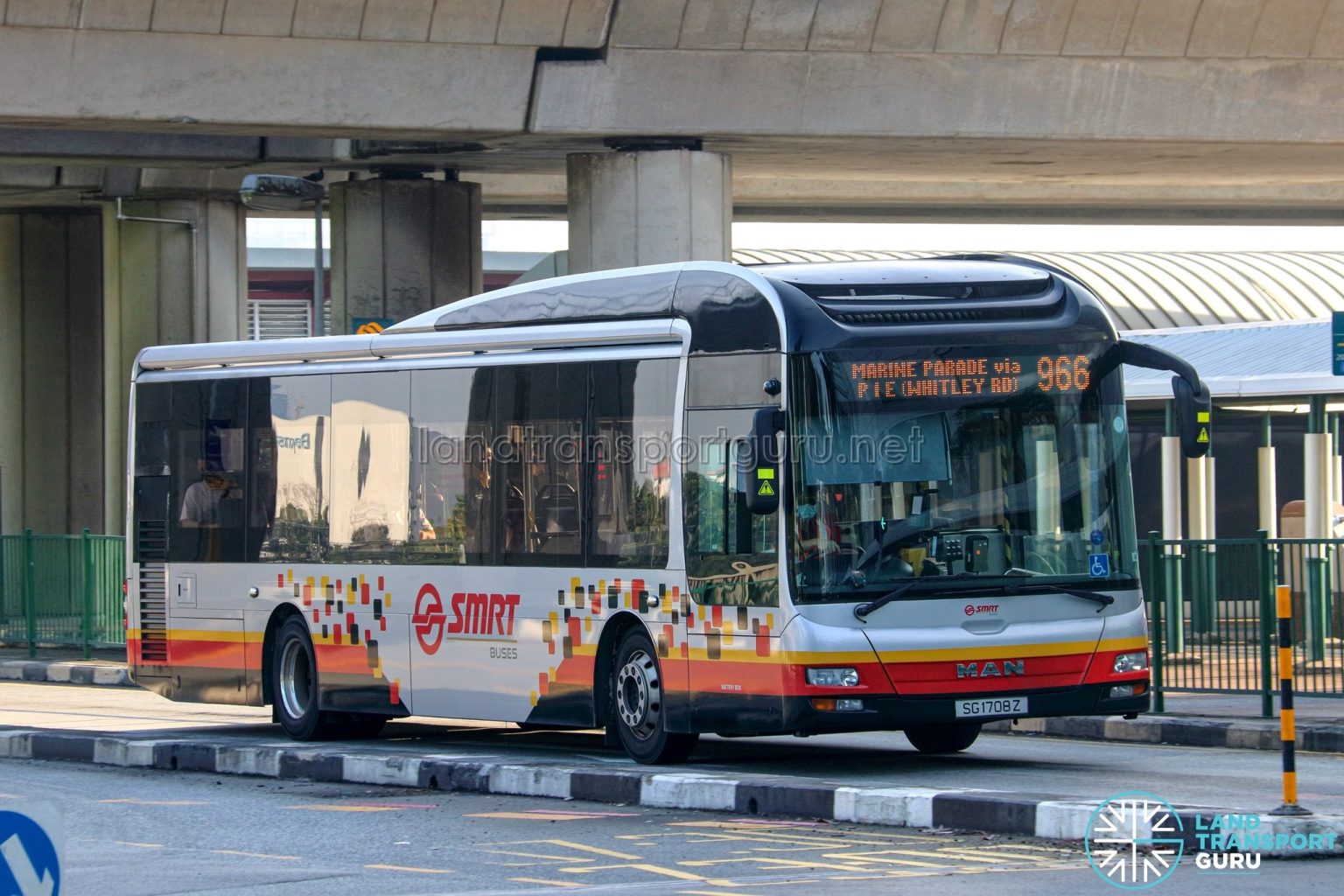 Bus 966 – SMRT Buses MAN A22 (SG1708Z) | Land Transport Guru