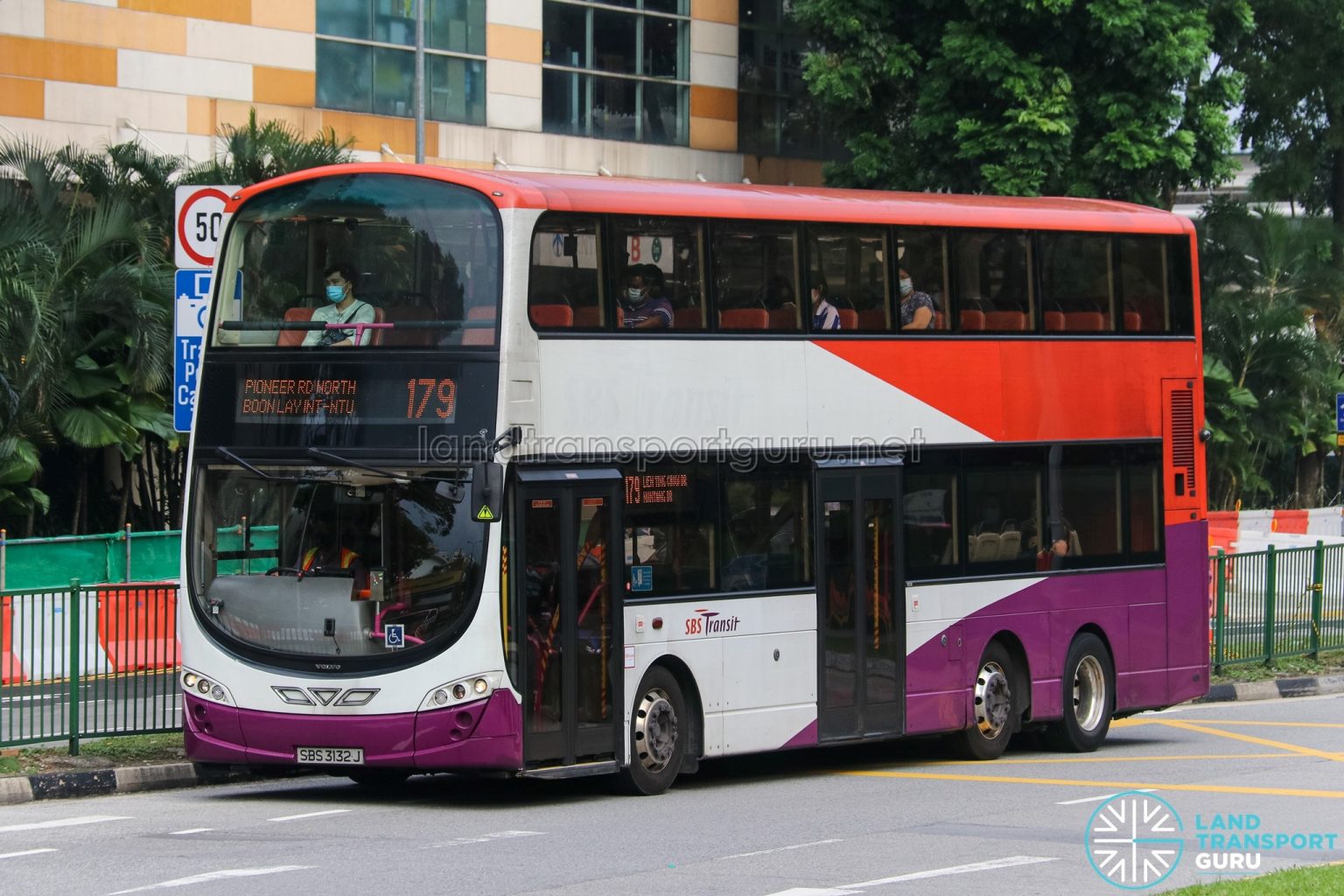 Bus 179 – SBS Transit Volvo B9TL Wright (SBS3132J) | Land Transport Guru