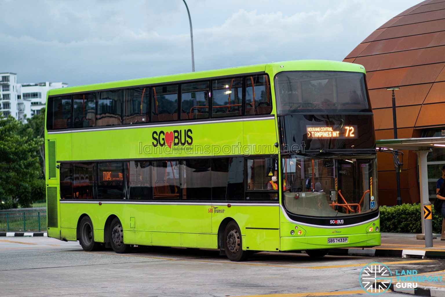 Bus 72 – SBS Transit Volvo B9TL CDGE (SBS7433P) | Land Transport Guru