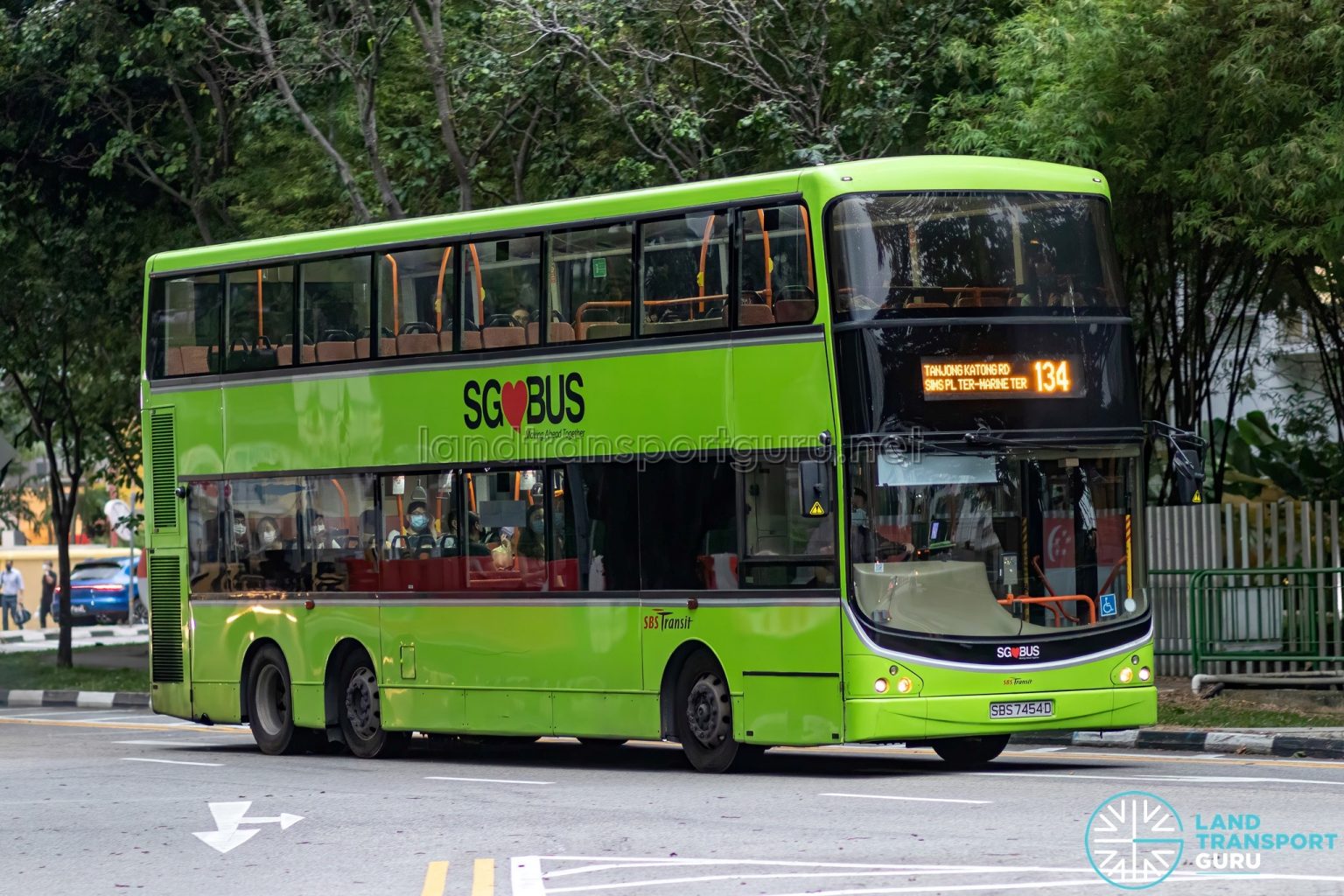 Bus 134 – SBS Transit Volvo B9TL CDGE (SBS7454D) | Land Transport Guru