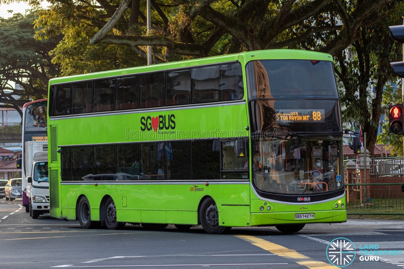 Bus 88 – SBS Transit Volvo B9TL CDGE (SBS7427H) | Land Transport Guru