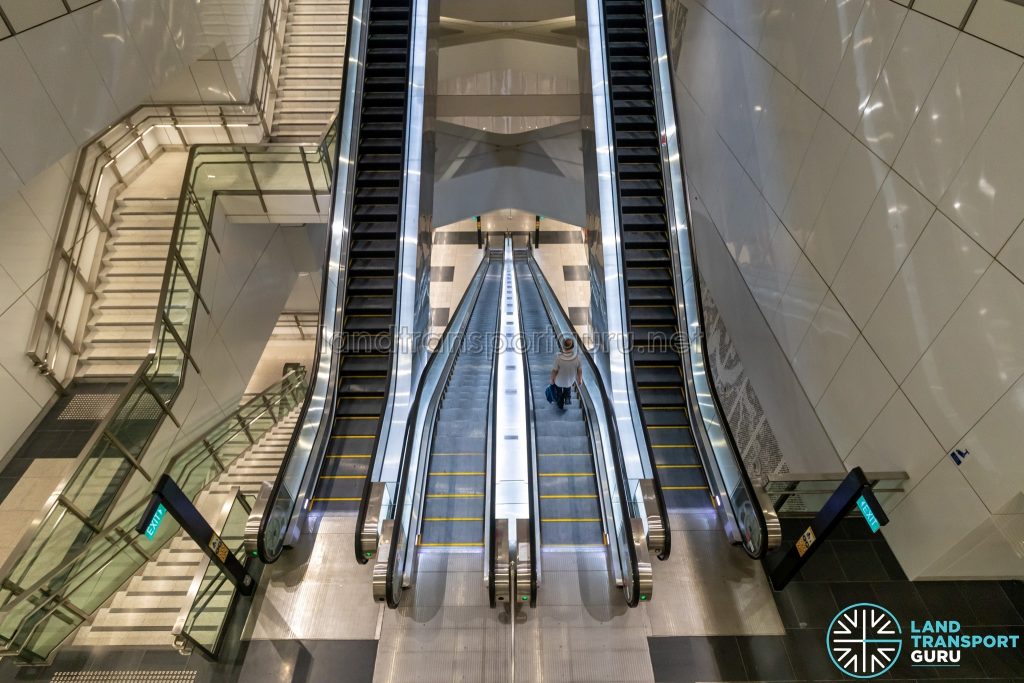 Caldecott MRT Station – TEL Escalators to Concourse / Platform | Land ...